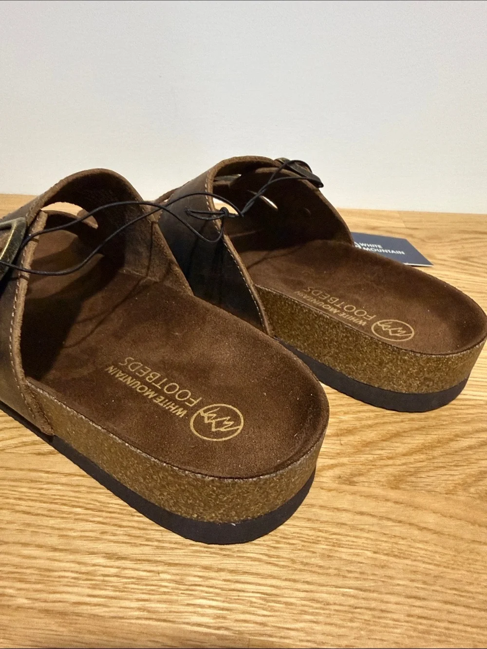 White Mountain Hampton Leather Slide Sandals